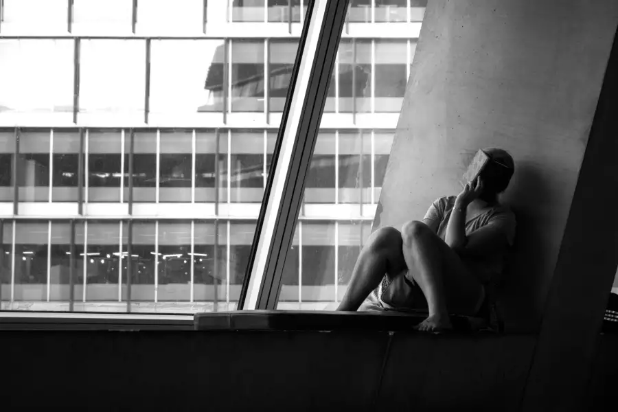 Ledová voda, beton místo postele. Lidé se dobrovolně trápí, aby konečně něco cítili